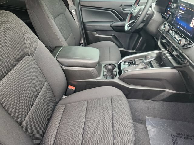 Used 2025 Chevrolet Colorado LT RWD image 19