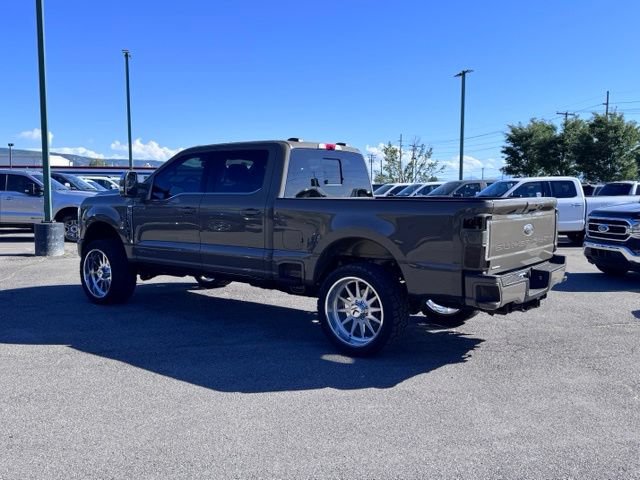 Used 2026 Ford F350 Lariat w/ Chrome Package AWD/4WD image 4