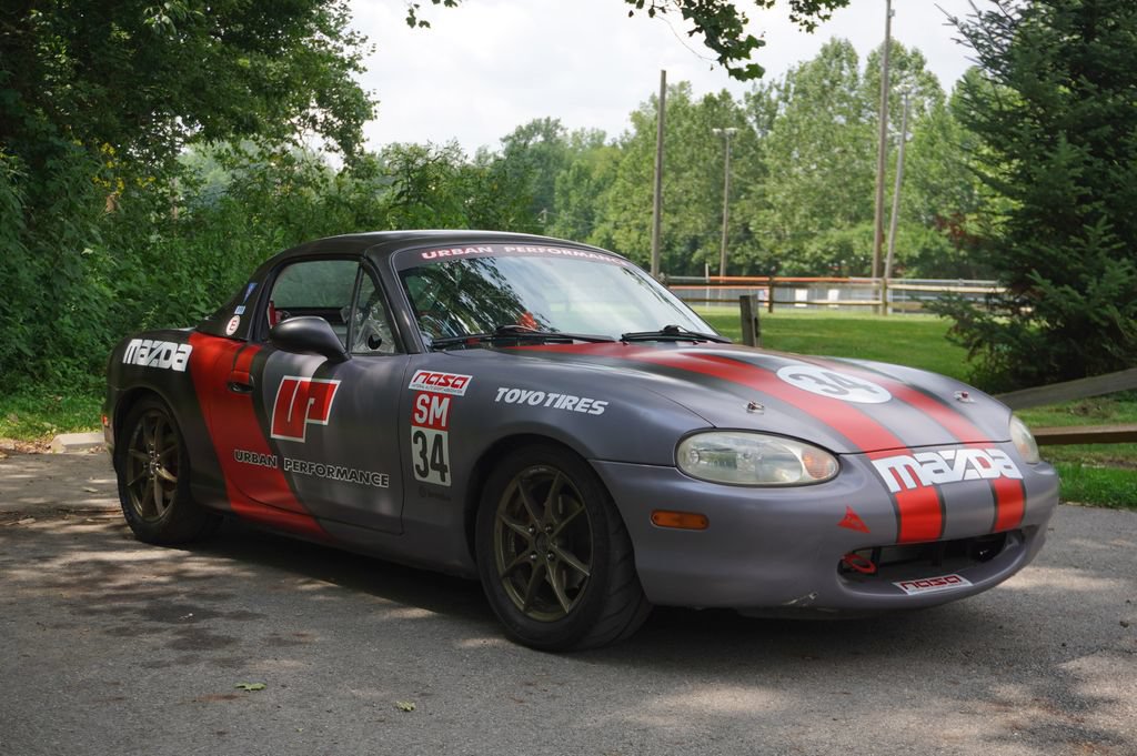 Used 1999 MAZDA MX-5 Miata RWD image 10