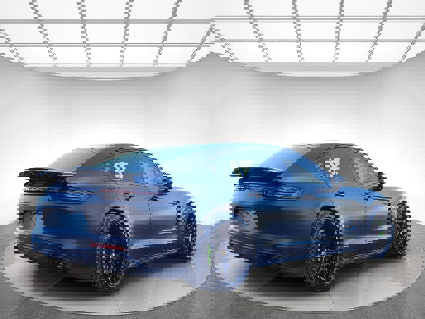 Used 2018 Porsche Panamera 4 w/ Premium Package Plus image 8