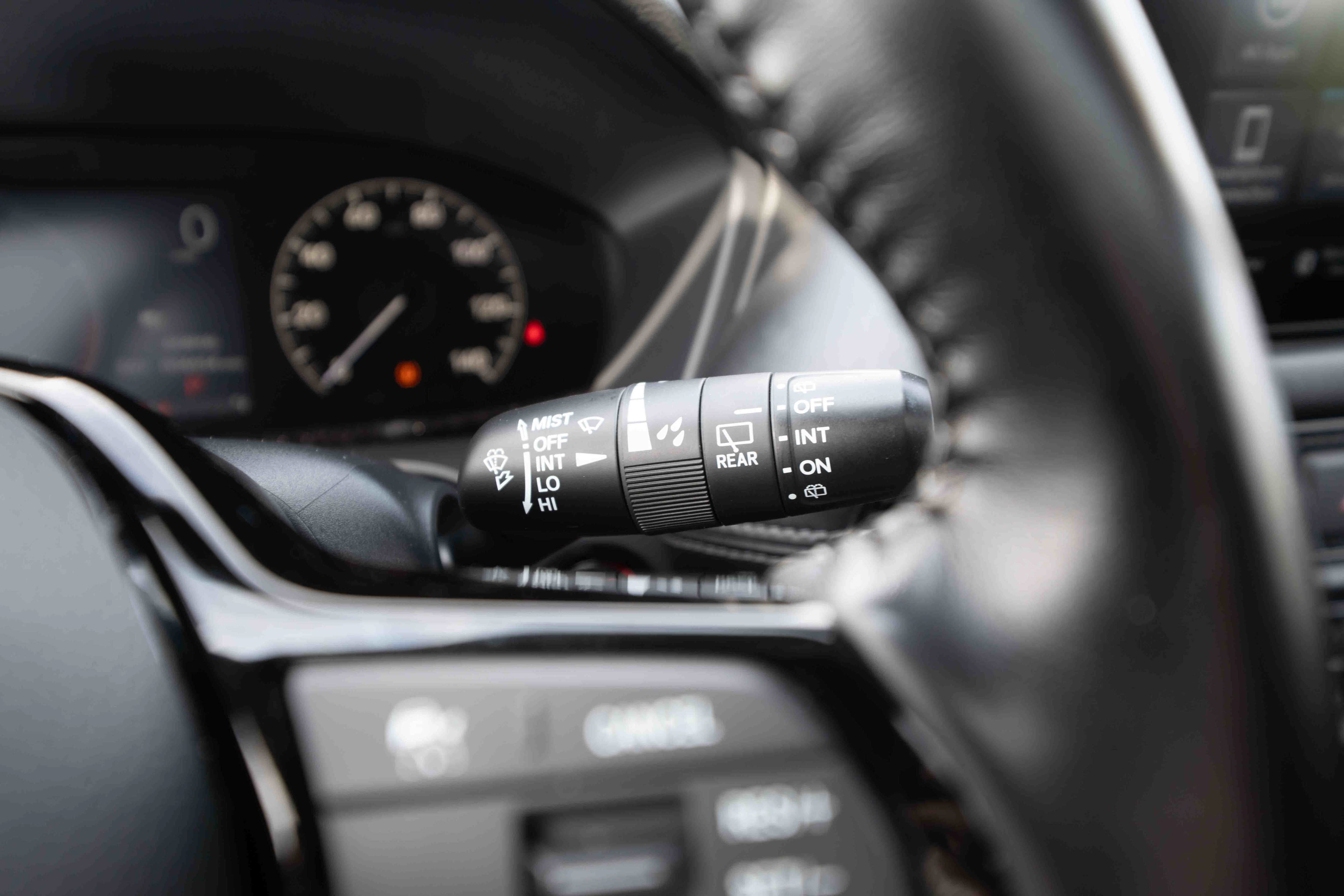 Certified 2025 Honda HR-V EX-L image 14
