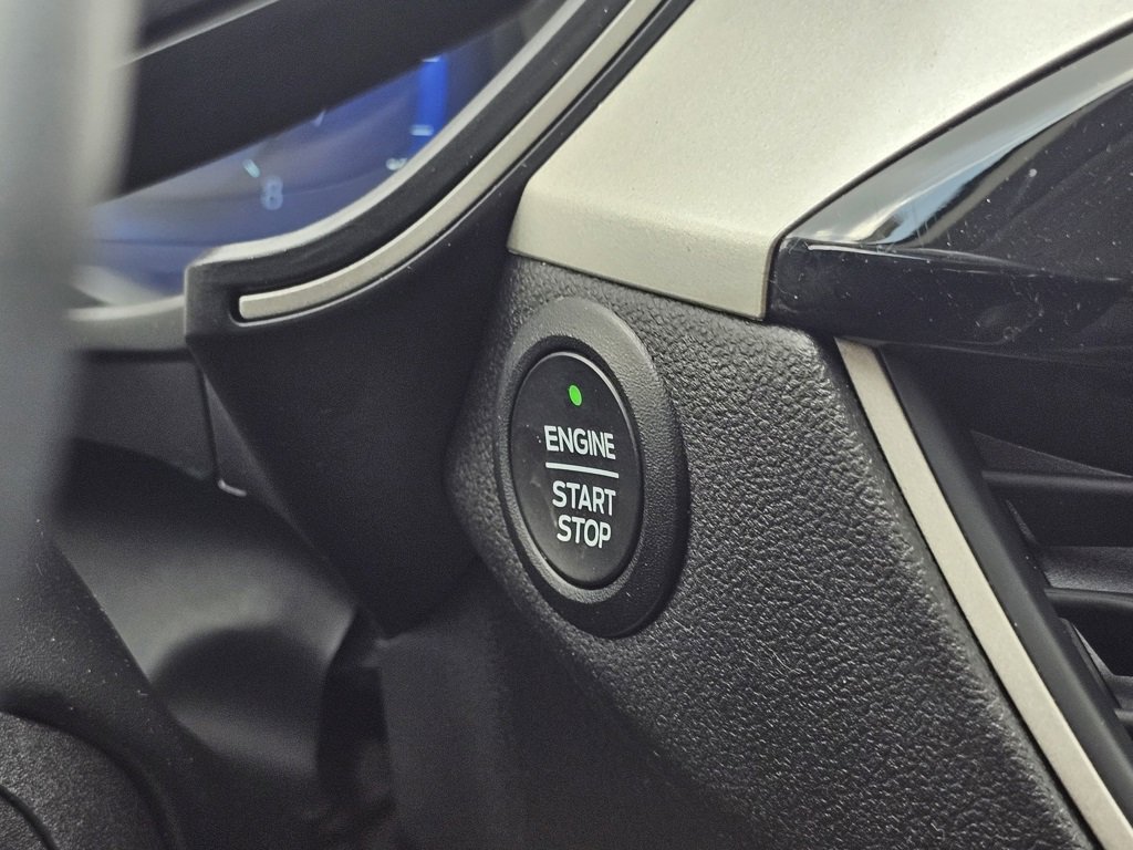 Used 2022 Ford Escape SEL w/ Technology Package image 31