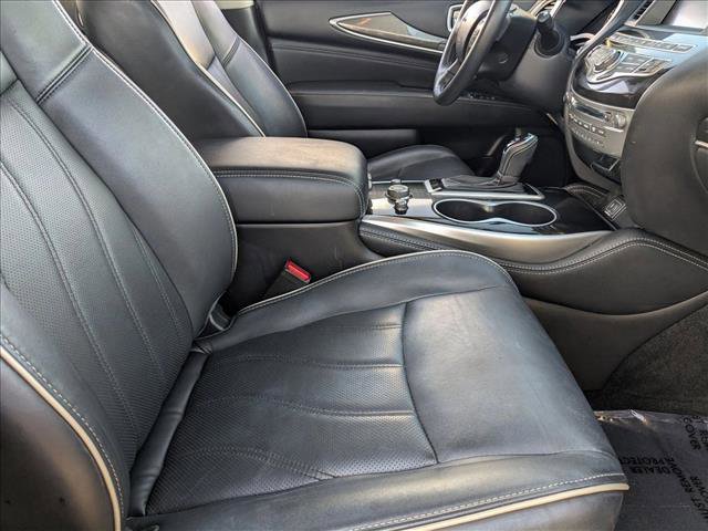 Used 2019 INFINITI QX60 Luxe w/ Essential Package image 21