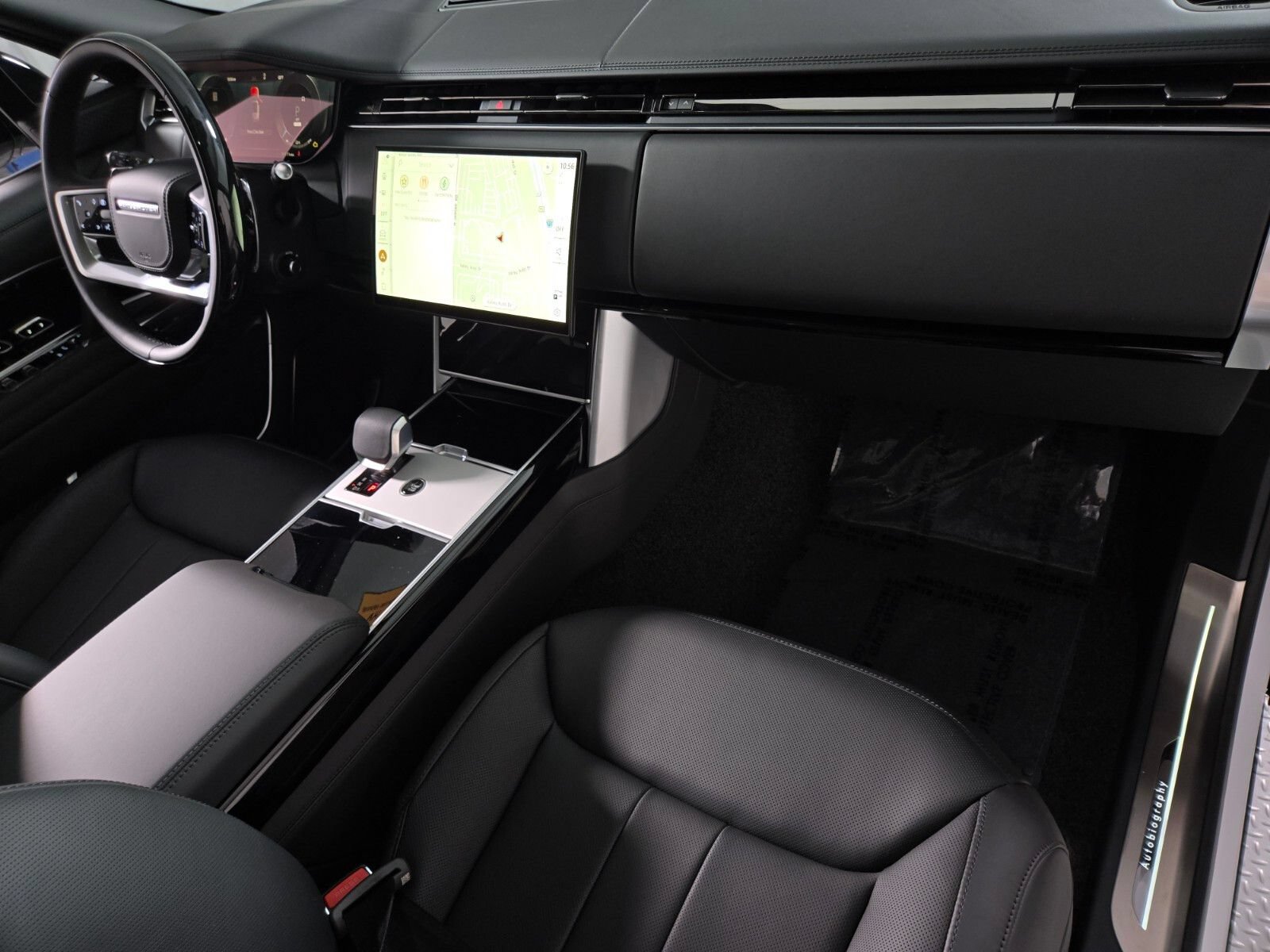 New 2026 Land Rover Range Rover Autobiography AWD/4WD image 19