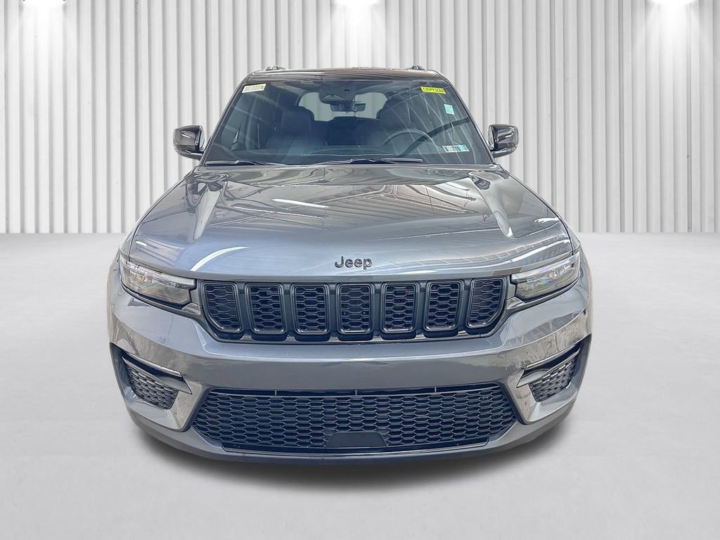 New 2025 Jeep Grand Cherokee Limited w/ MOPAR Finishing Package image 11