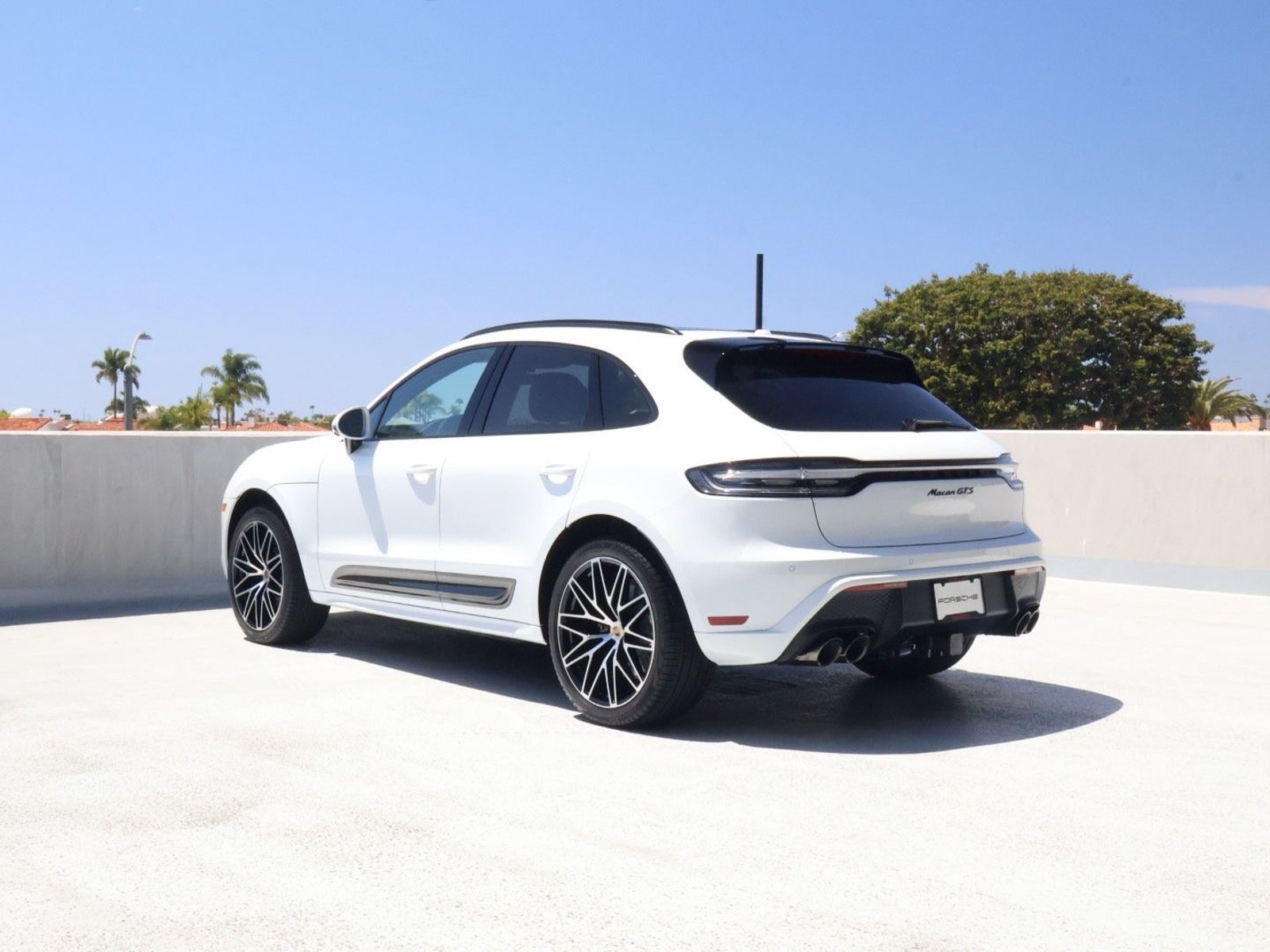 Certified 2026 Porsche Macan GTS AWD/4WD video 3