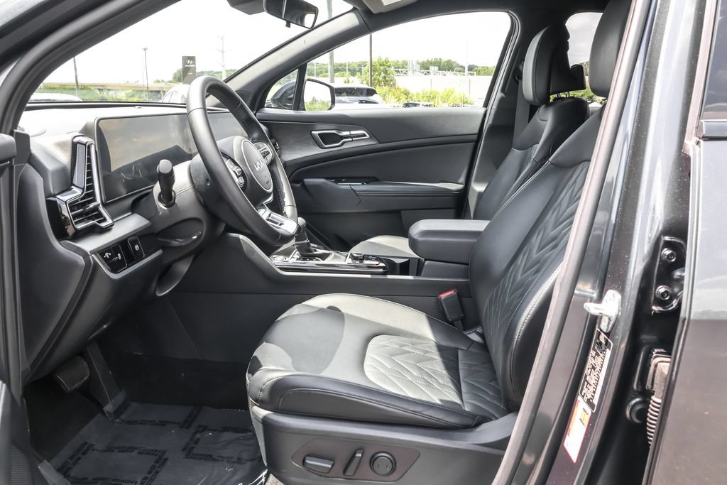 Used 2023 Kia Sportage X-Line AWD/4WD image 6