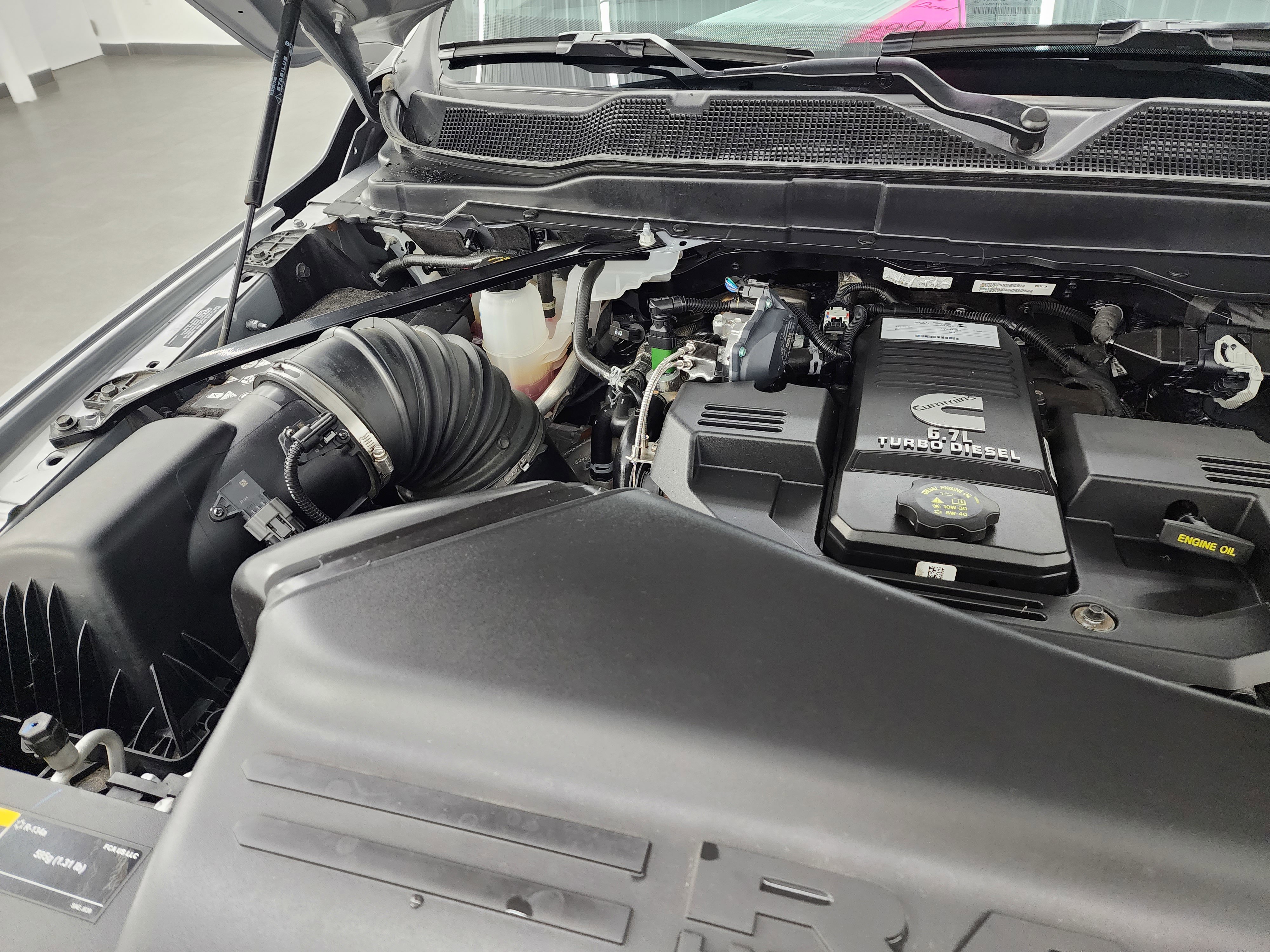 Used 2024 RAM 2500 Laramie w/ Night Edition image 18