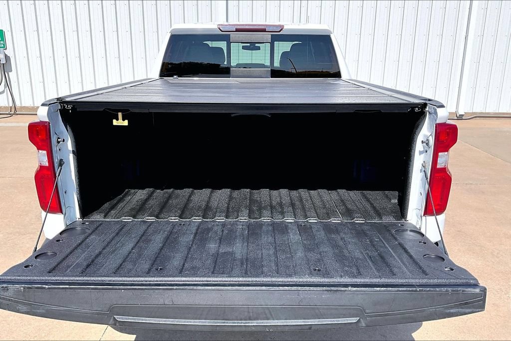 Used 2020 Chevrolet Silverado 1500 LT Trail Boss AWD/4WD image 33