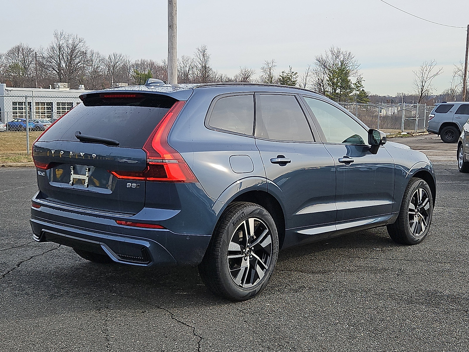 New 2026 Volvo XC60 B5 Plus w/ Protection Package Premier AWD/4WD image 6