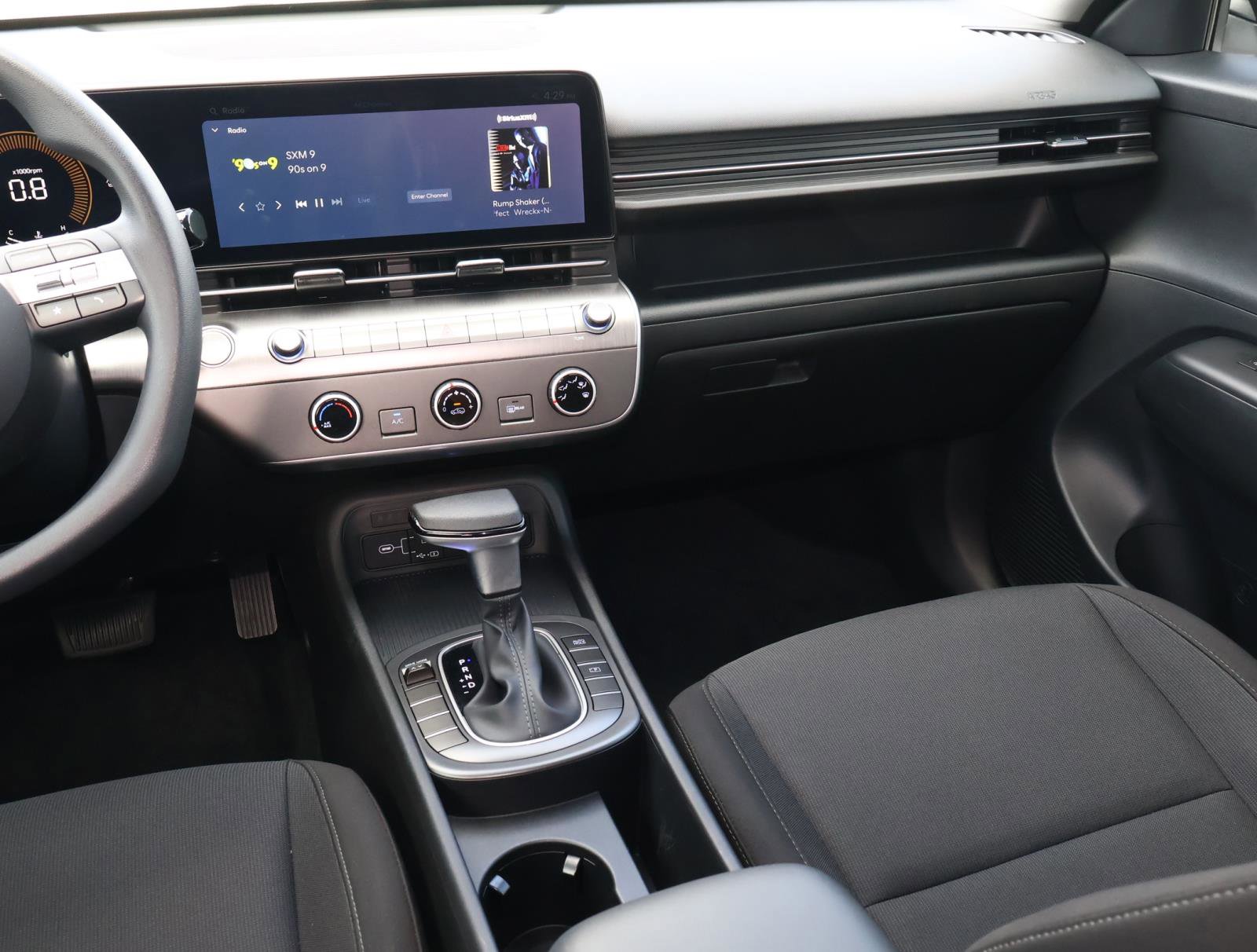 Certified 2026 Hyundai Kona SE FWD image 11