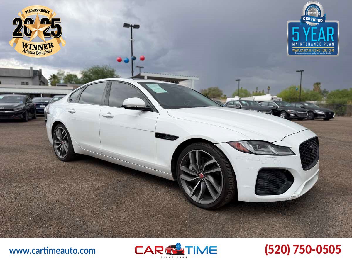 Used 2022 Jaguar XF SE RWD image 3