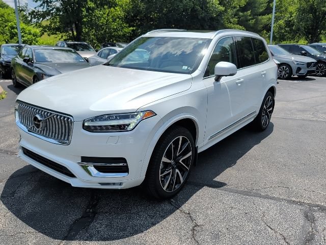 Used 2023 Volvo XC90 B6 Plus w/ Protection Package Premier AWD/4WD image 7