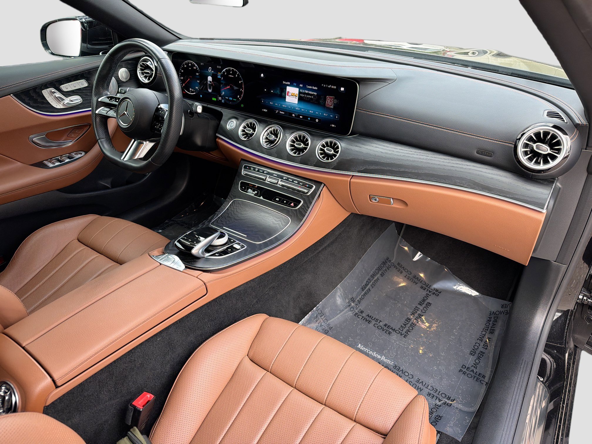 Used 2023 Mercedes-Benz E 450 Cabriolet image 14