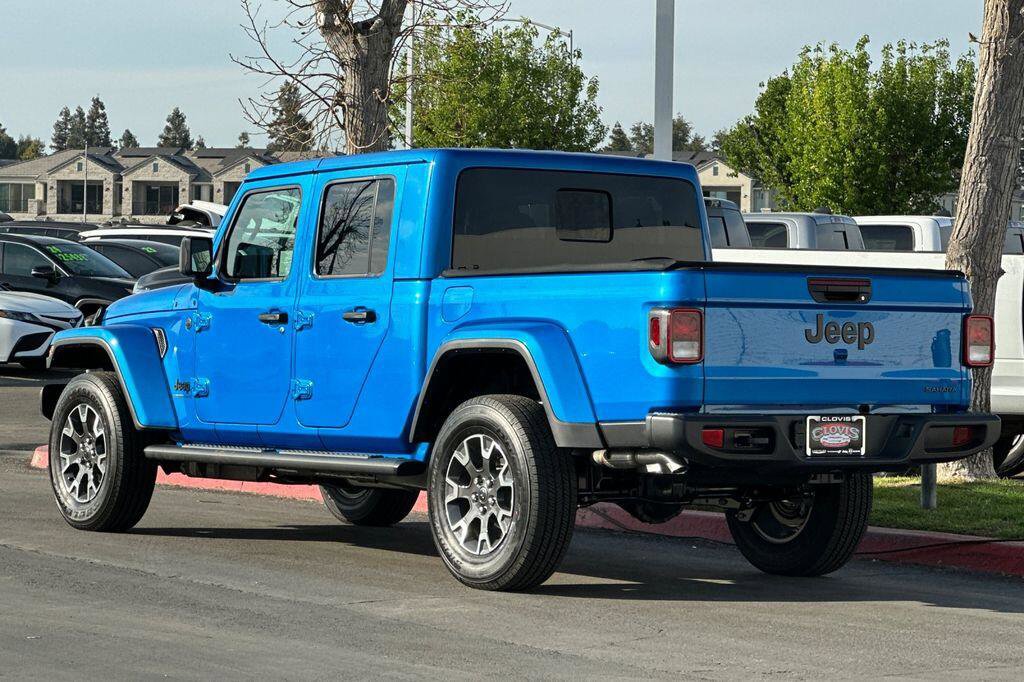 New 2026 Jeep Gladiator Sport AWD/4WD image 6