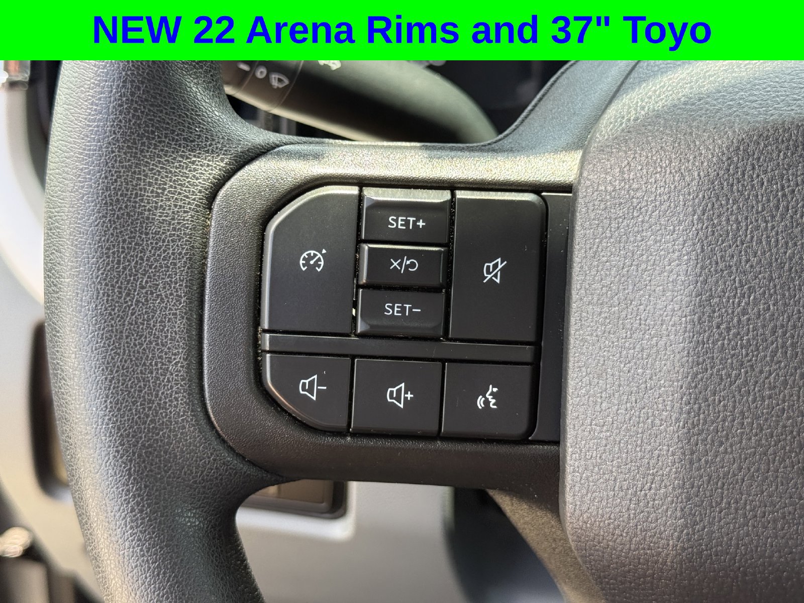 Used 2024 Ford F450 XLT AWD/4WD image 30