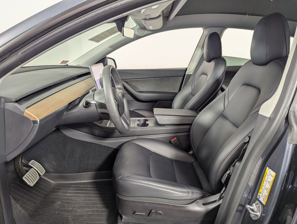 Used 2022 Tesla Model Y Performance image 4