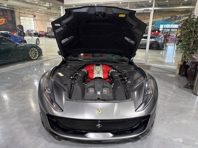 Used 2021 Ferrari 812 GTS RWD image 12
