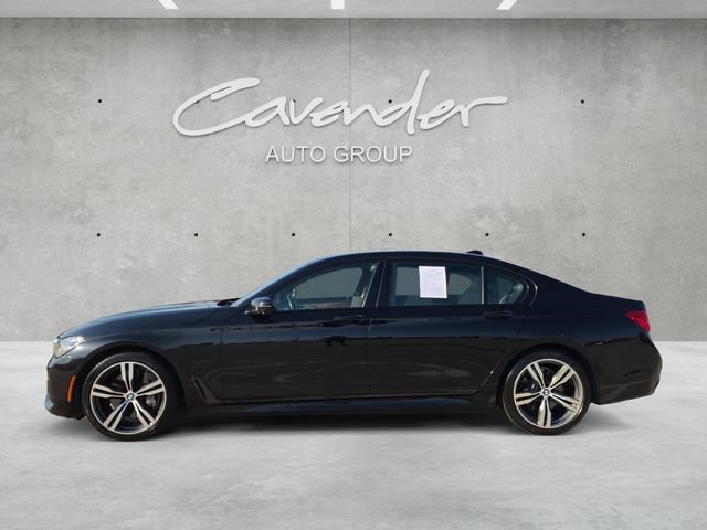 Used 2017 BMW 750i RWD image 13