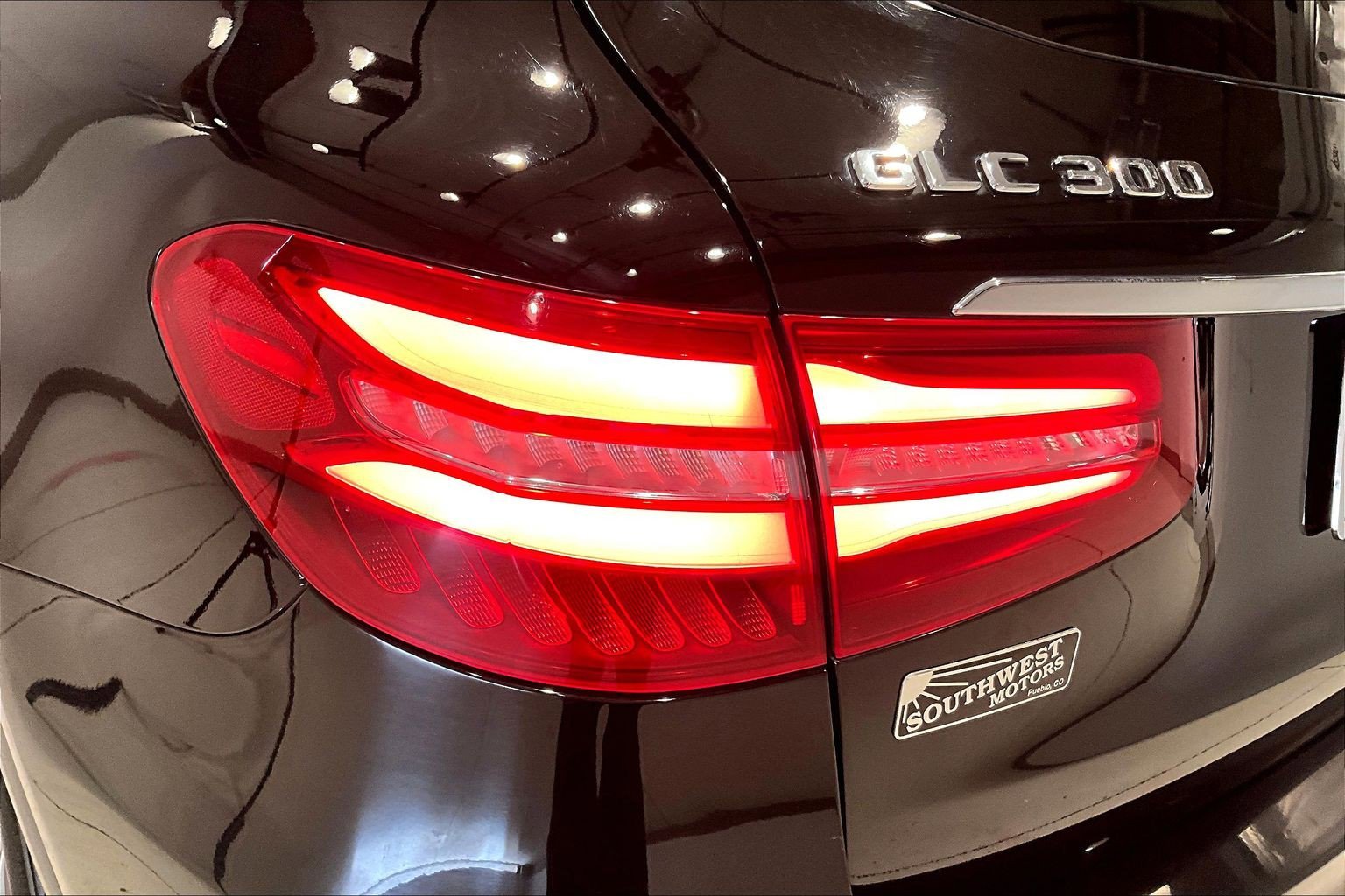 Used 2019 Mercedes-Benz GLC 300 4MATIC image 22