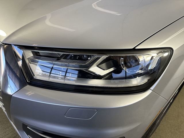 Used 2017 Audi Q7 3.0T Premium Plus image 29