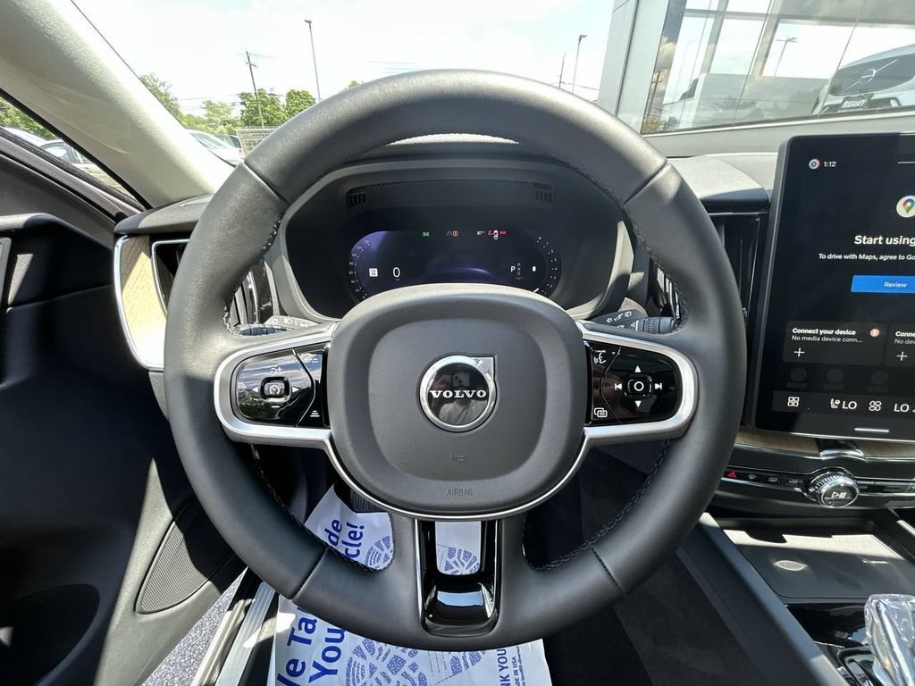 New 2026 Volvo XC60 B5 Plus w/ Protection Package Premier AWD/4WD image 18