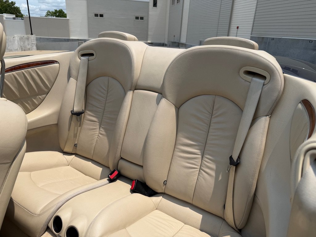 Used 2008 Mercedes-Benz CLK 350 Cabriolet image 25