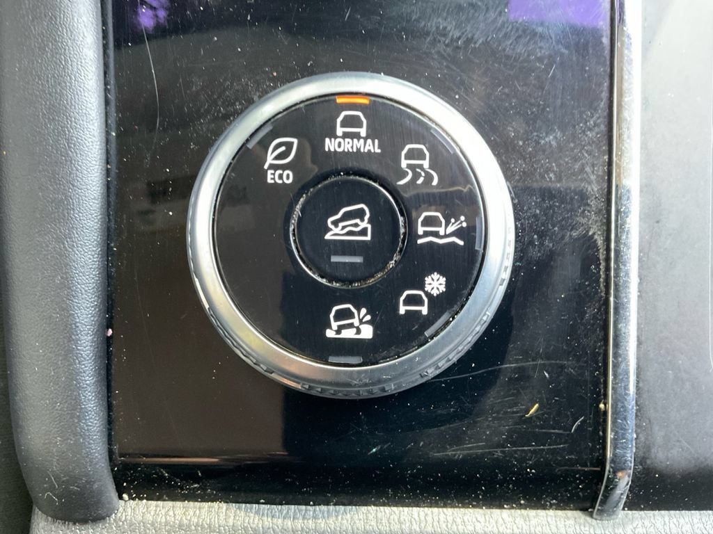 Used 2022 Mitsubishi Outlander ES AWD/4WD image 24
