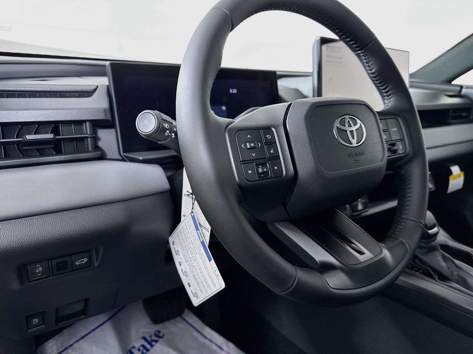 New 2026 Toyota RAV4 XSE AWD/4WD image 4