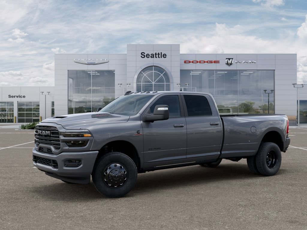 New 2026 RAM 3500 Laramie AWD/4WD image 3
