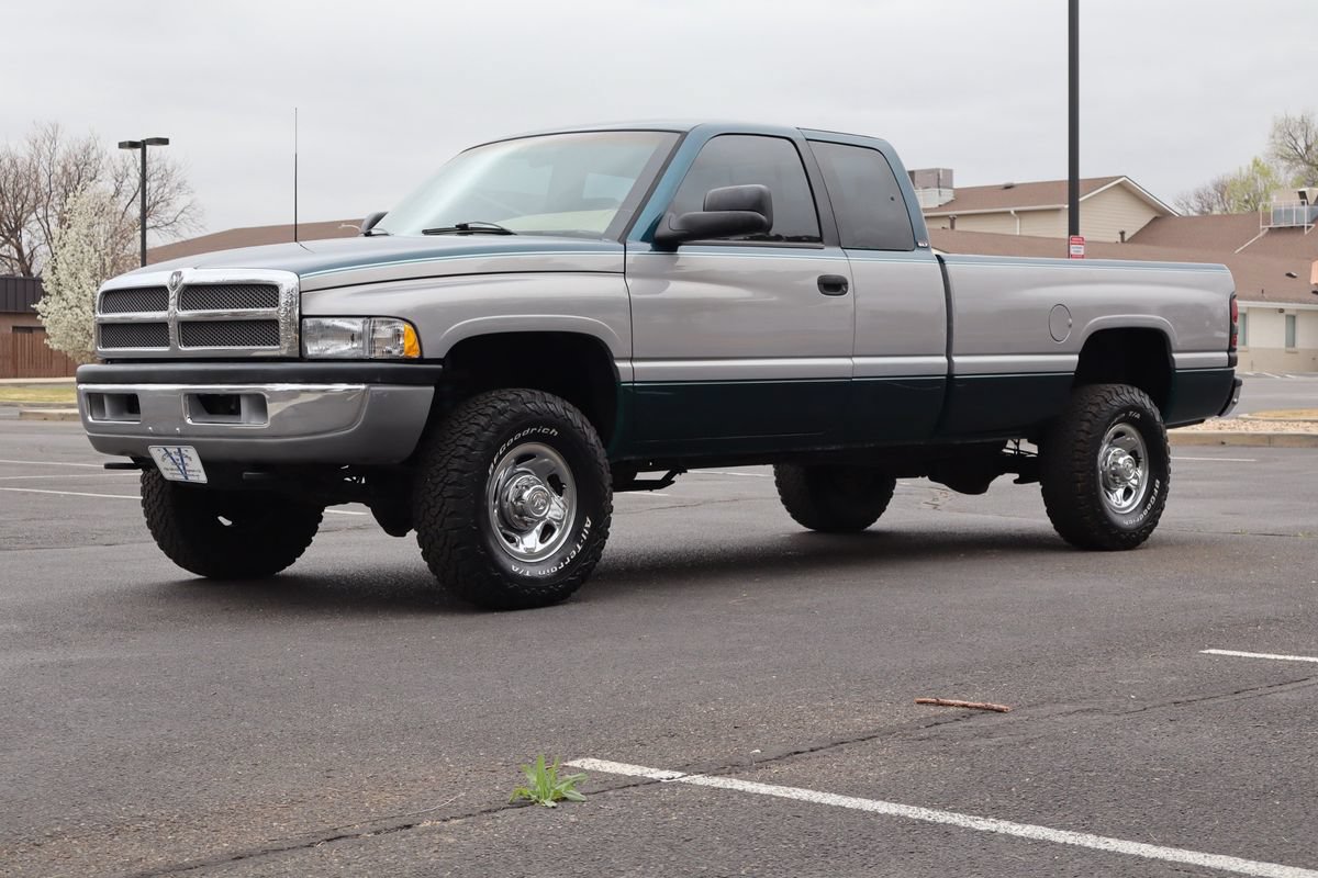 Used 1996 Dodge Ram 2500 Truck 4x4 Club Cab image 11
