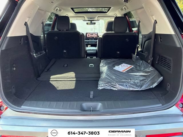 New 2026 Nissan Pathfinder SL w/ SL Premium Package AWD/4WD image 10