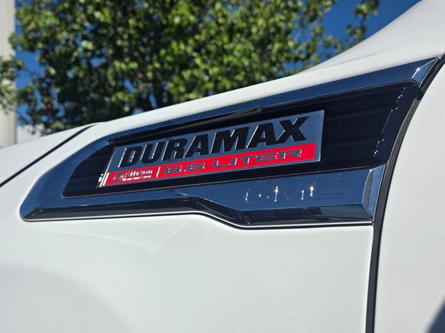 Used 2022 GMC Sierra 3500 Denali w/ Denali Ultimate Package AWD/4WD image 9