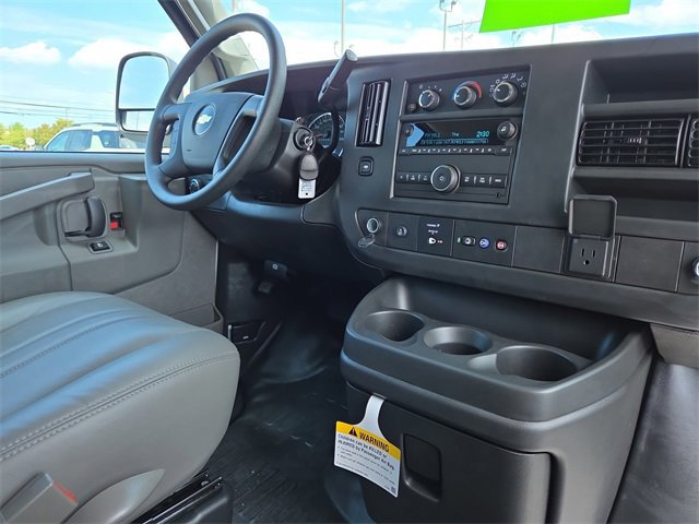 New 2025 Chevrolet Express 2500 w/ Driver Convenience Package image 18