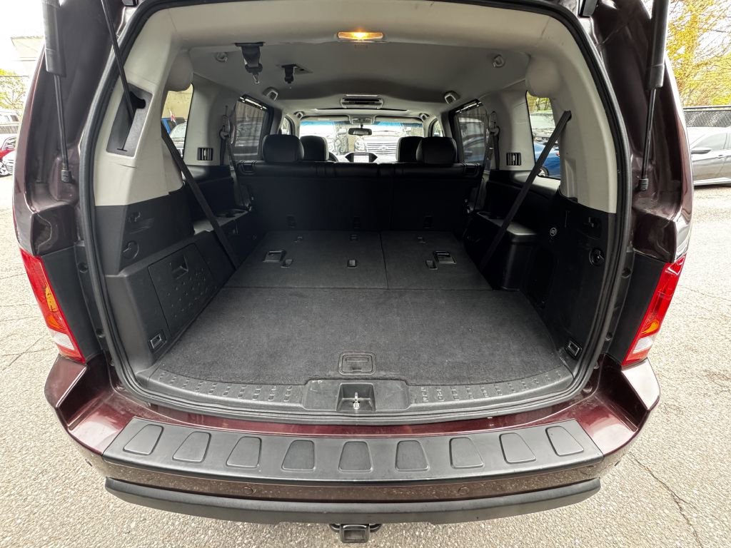 Used 2011 Honda Pilot Touring image 17