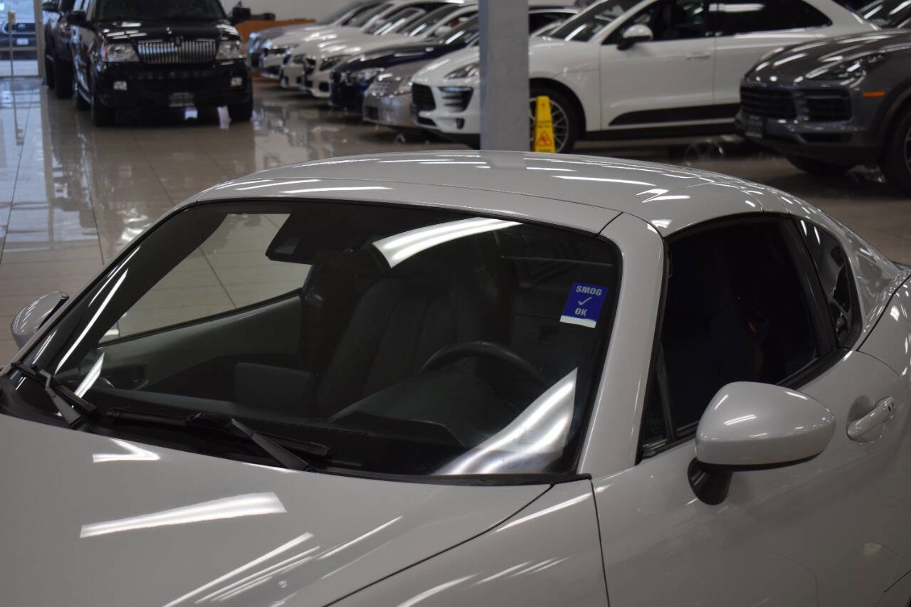 Used 2018 MAZDA MX-5 Miata RF Grand Touring image 36