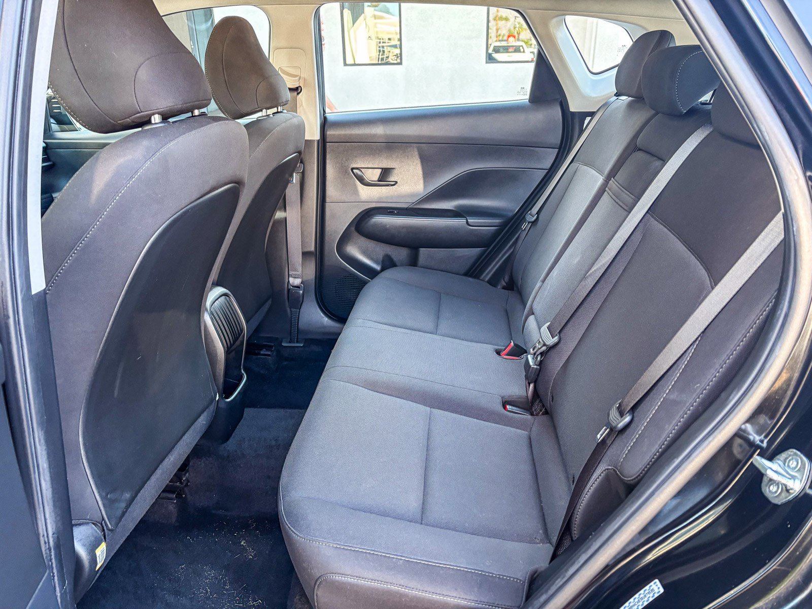 Used 2024 Hyundai Kona SE image 22