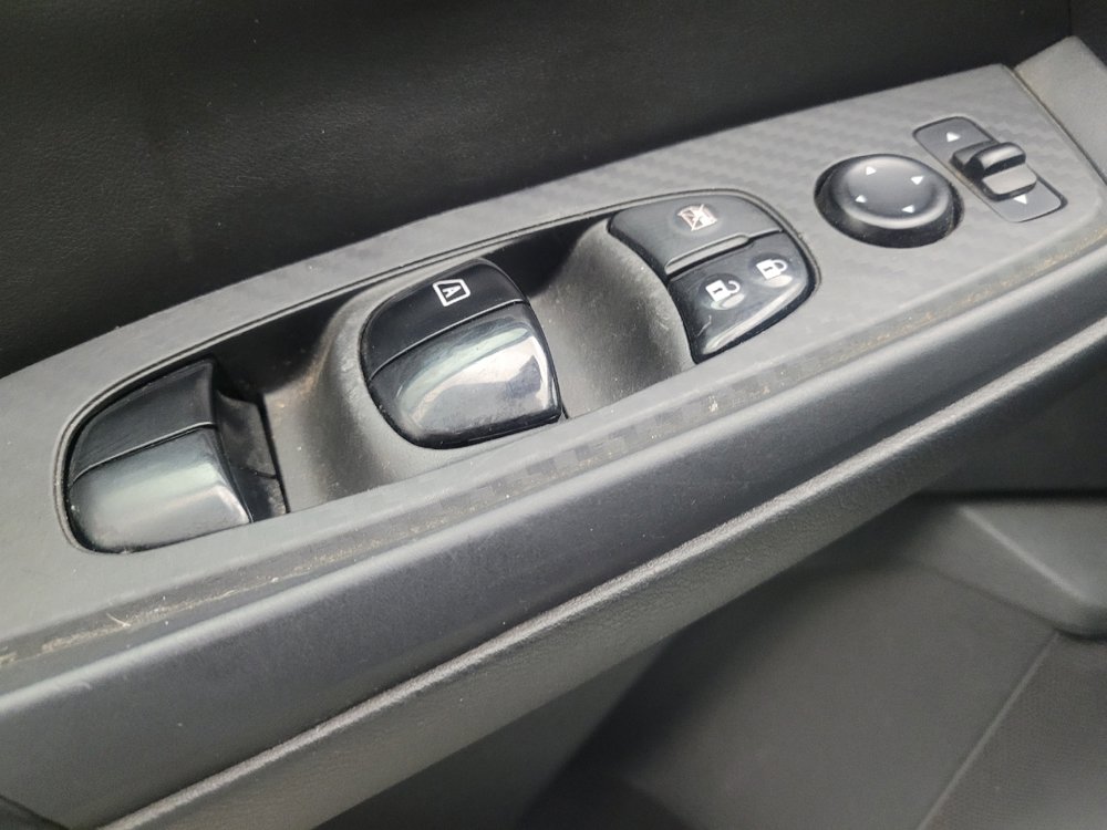 Used 2020 Nissan Sentra SV FWD image 27