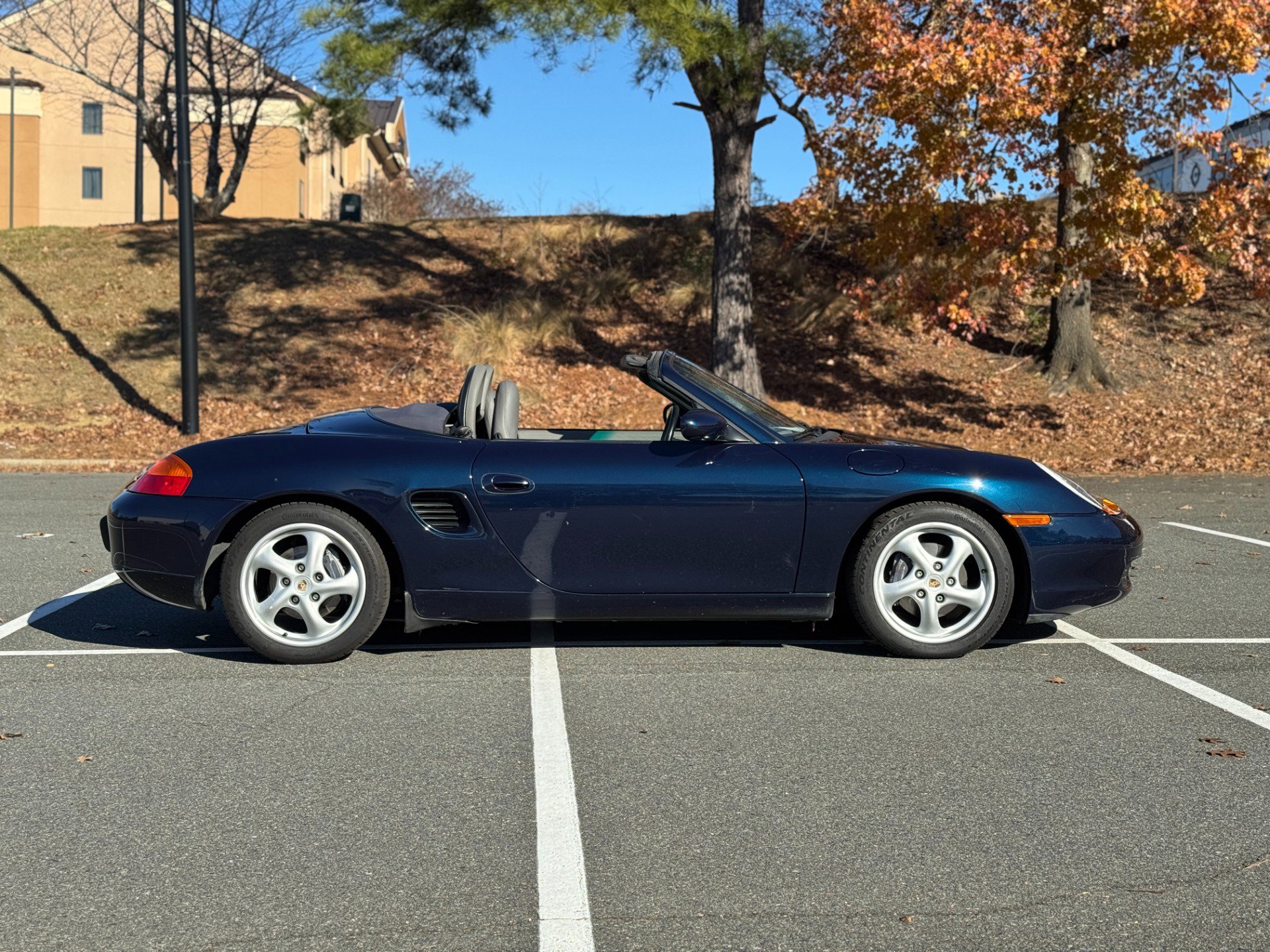 Used 1999 Porsche Boxster image 18