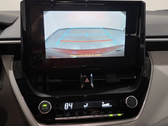 Used 2025 Toyota Corolla LE image 19