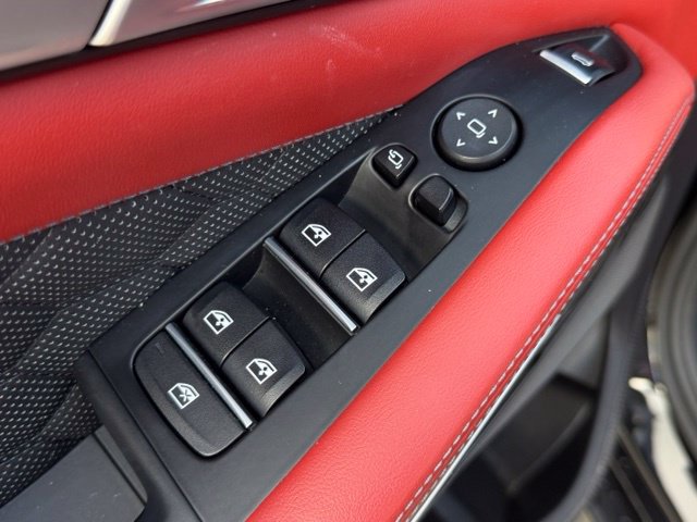 Used 2022 BMW X5 M w/ Executive Package AWD/4WD image 13