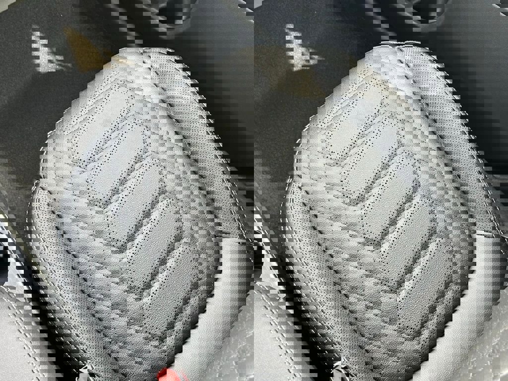 New 2024 Ford Escape SE w/ PHEV Premium Package image 15