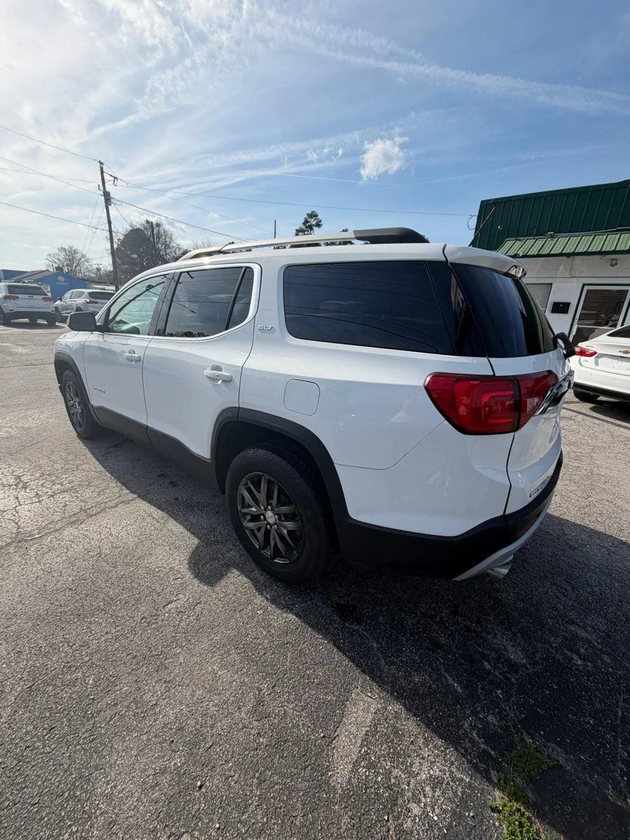 Used 2017 GMC Acadia SLT FWD image 5