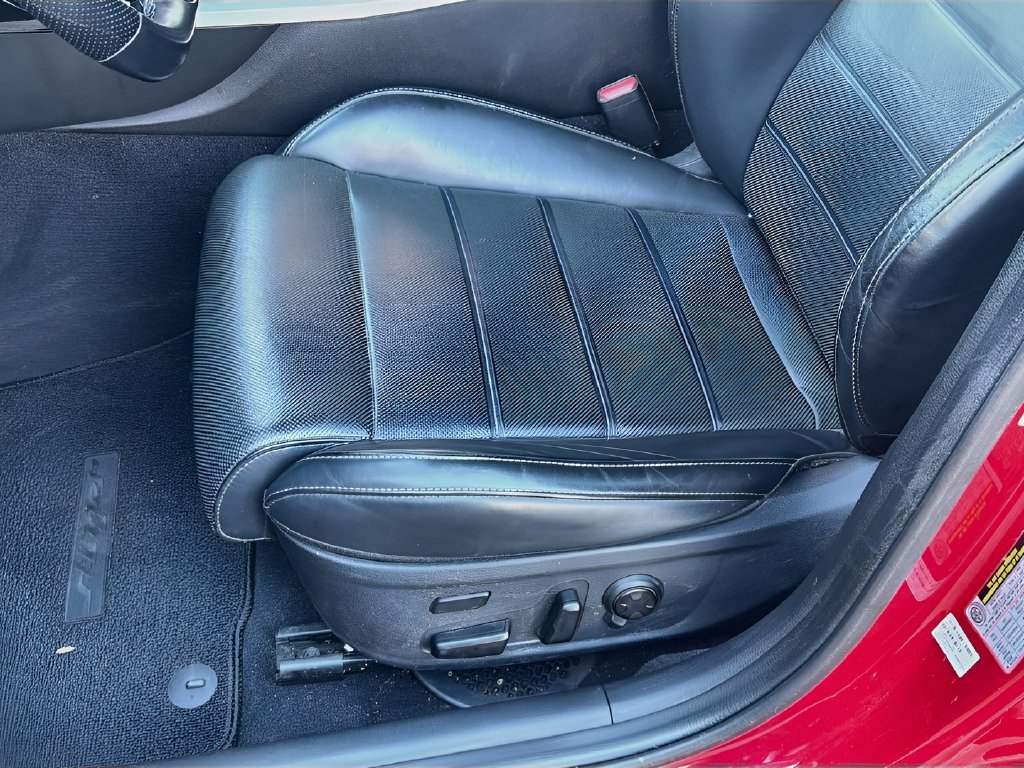 Used 2018 Kia Stinger GT2 RWD image 19