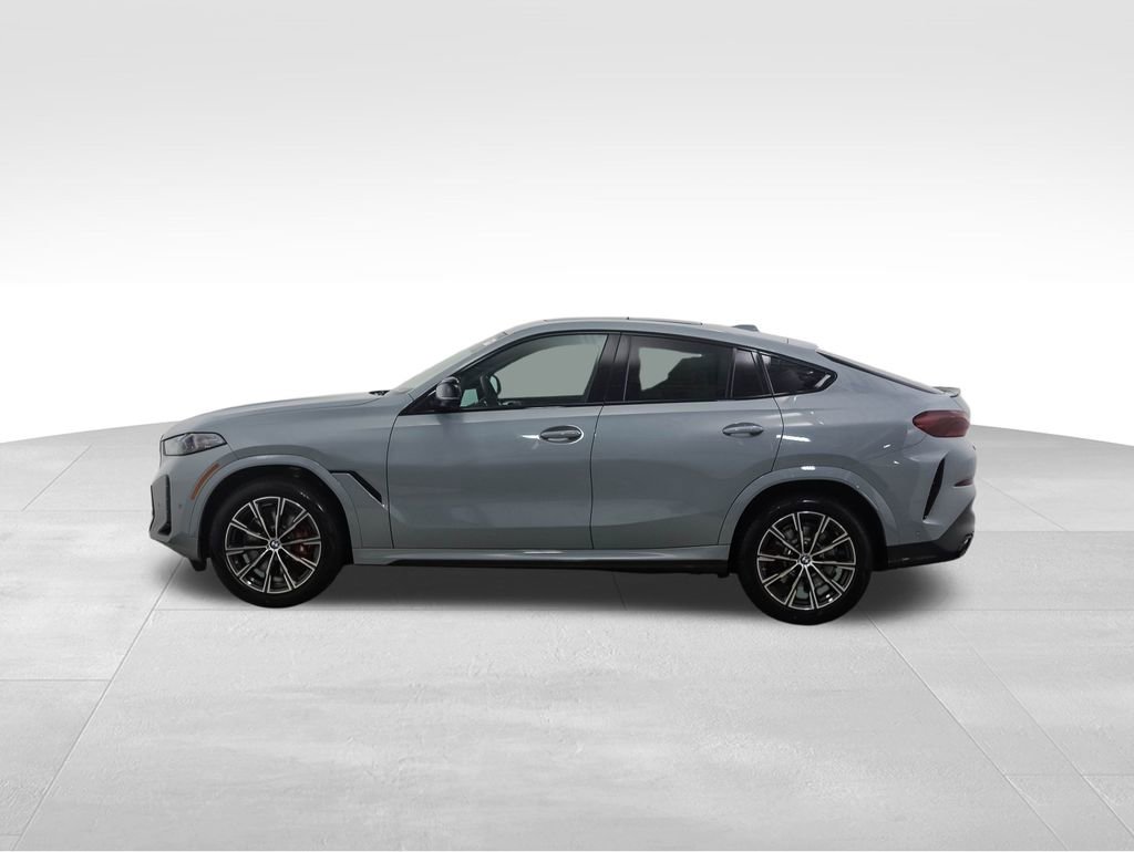 New 2026 BMW X6 M60i image 2