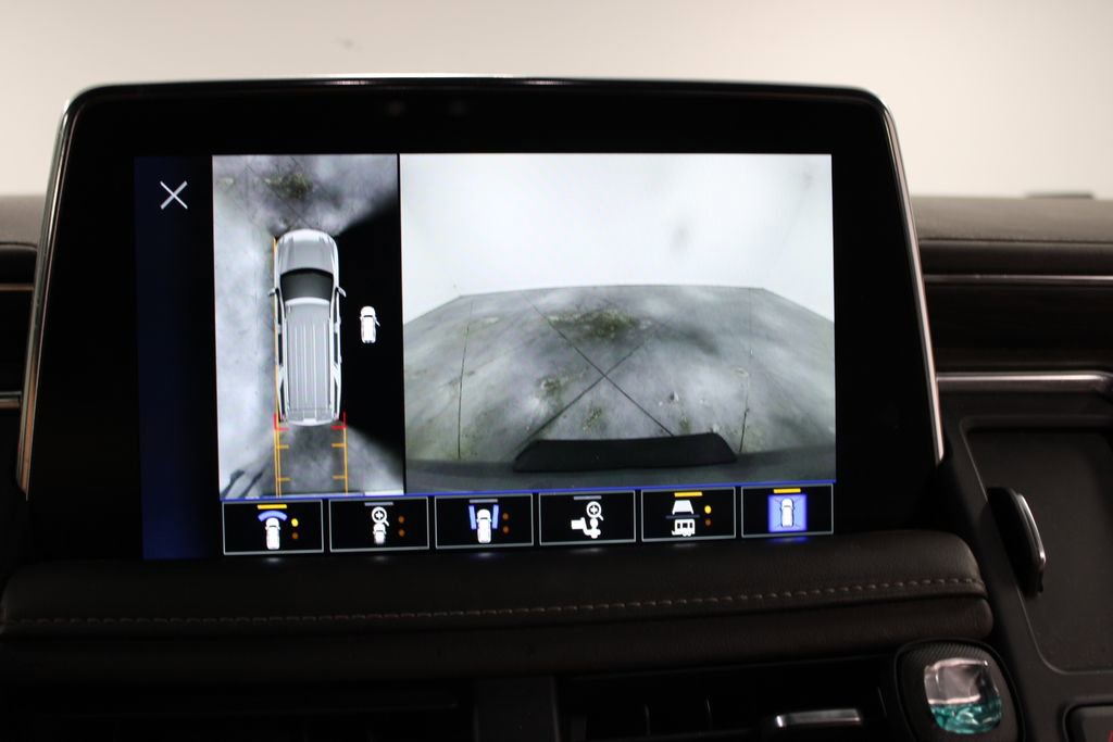 Used 2022 Chevrolet Tahoe LT w/ Luxury Package image 40