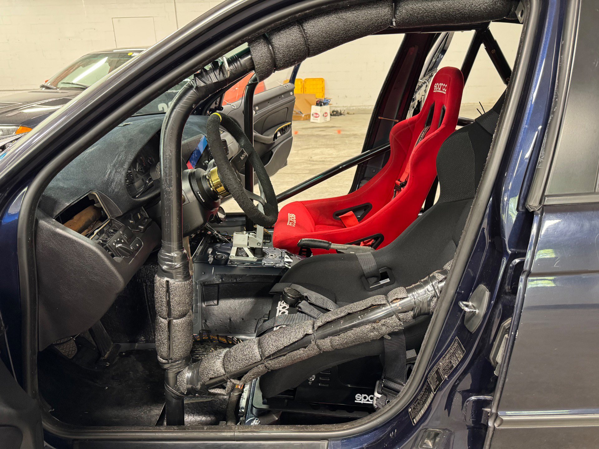 Used 2003 BMW 325i Sedan image 49