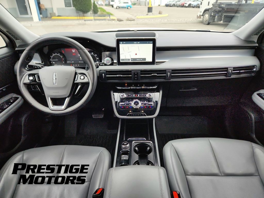 Used 2022 Lincoln Corsair AWD w/ Equipment Group 101A image 21