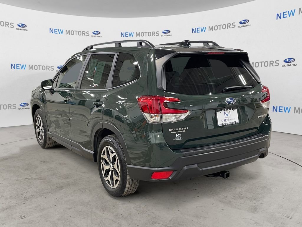 Certified 2024 Subaru Forester Premium image 3