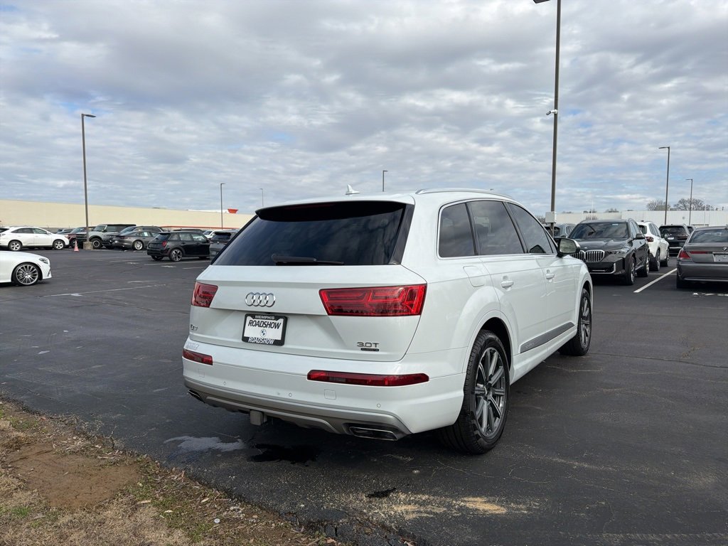 Used 2017 Audi Q7 3.0T Prestige w/ Prestige Package image 5